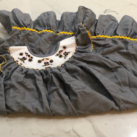 Size 3 saints dress - Picture 1 of 1